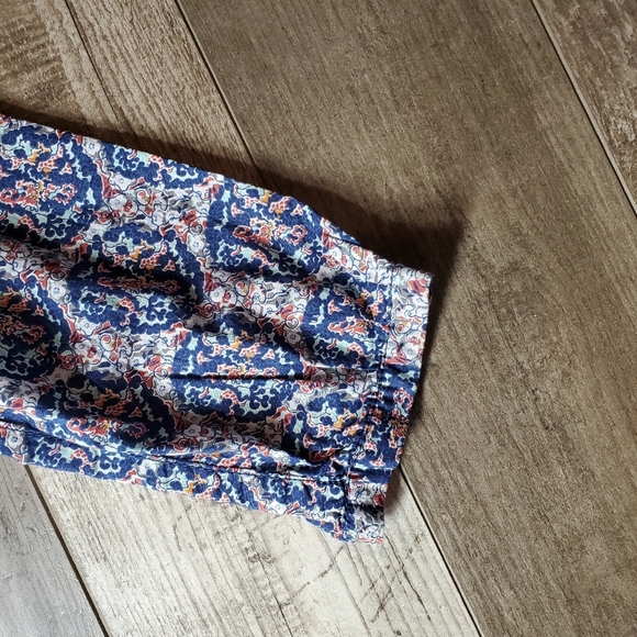 NWT Lands' End Midnight Sky Floral V-Neck Button Front Blouse Women's Size 6 - Picture 8 of 16